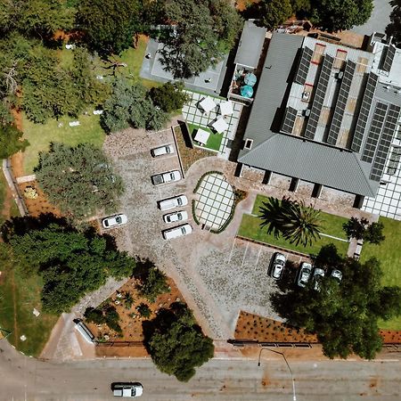 Отель Cornerstone Manor Катху Экстерьер фото
