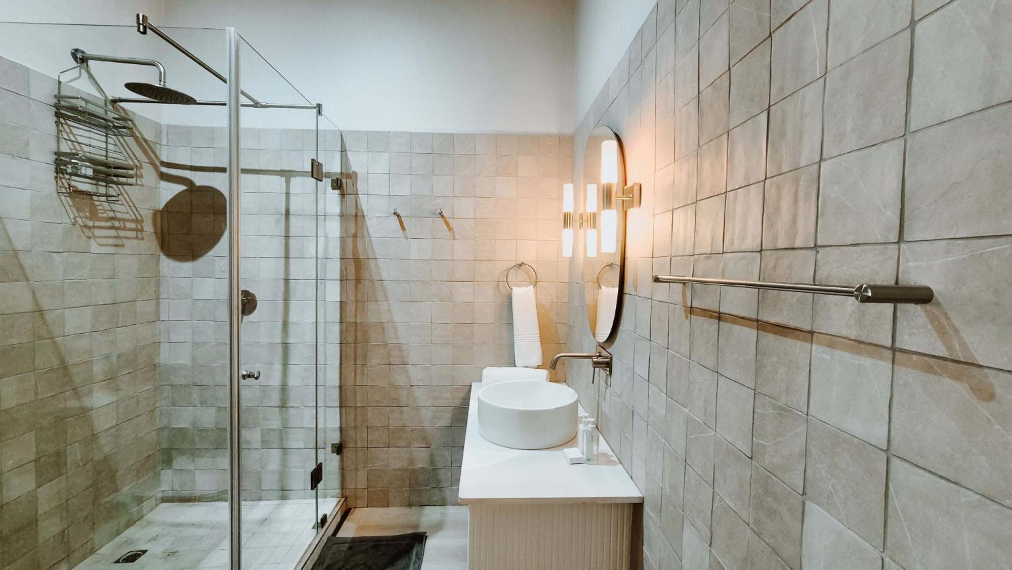 Отель Cornerstone Manor Катху Экстерьер фото